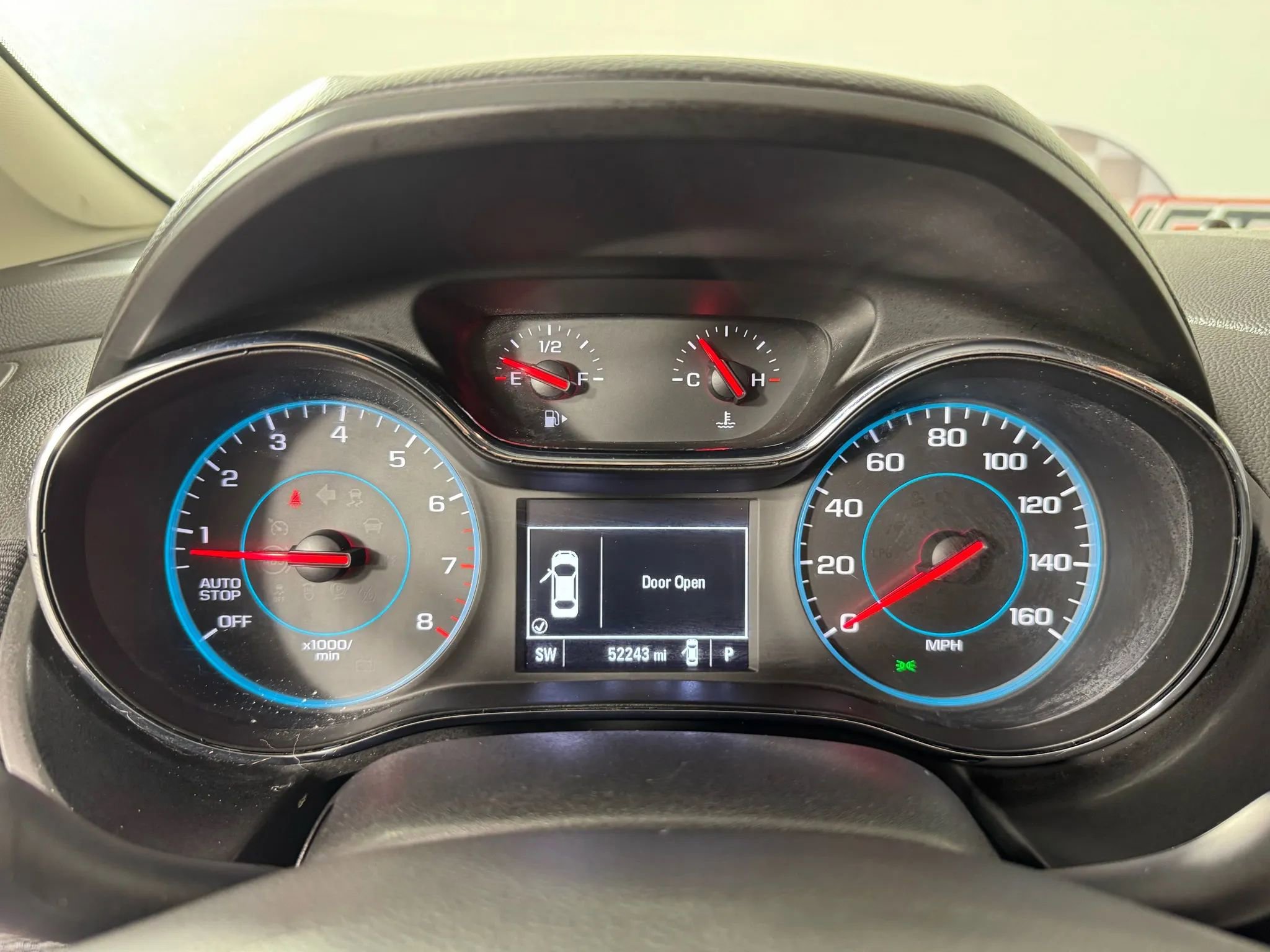 Used 2018 Chevrolet Cruze LS image 14