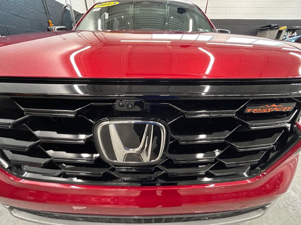 Used 2023 Honda Pilot TrailSport image 17