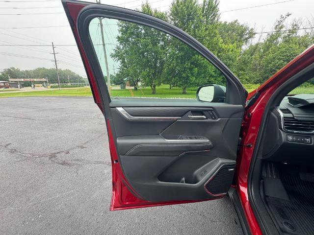 New 2025 GMC Acadia Elevation w/ Elevation Premium Package image 10