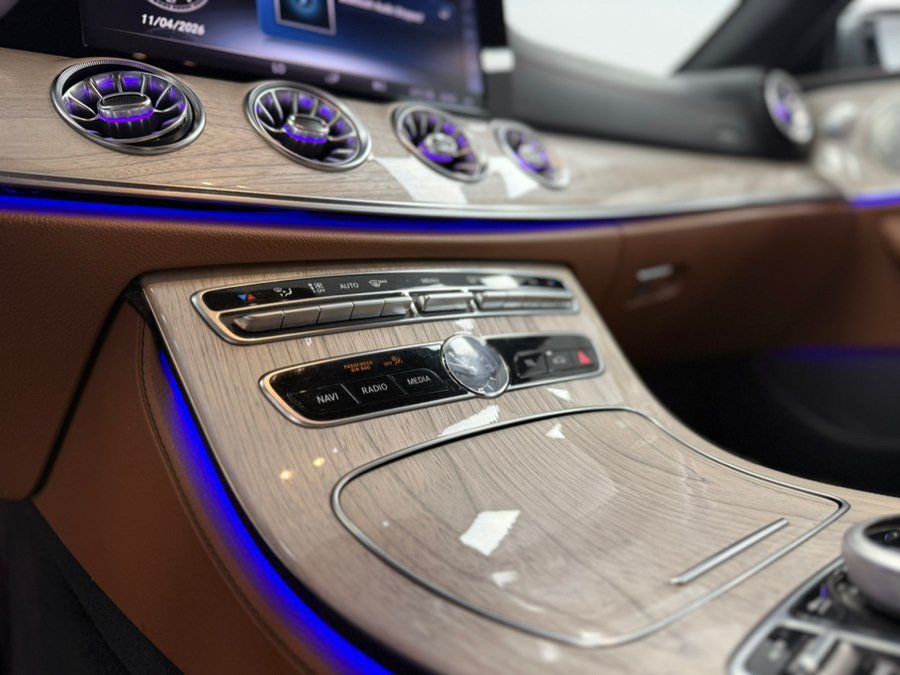Used 2019 Mercedes-Benz E 450 4MATIC Cabriolet w/ Premium 1 Package image 87