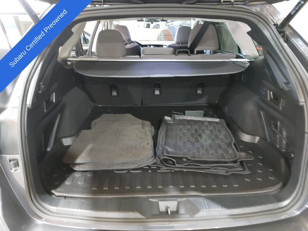 Used 2025 Subaru Outback Premium AWD/4WD image 12