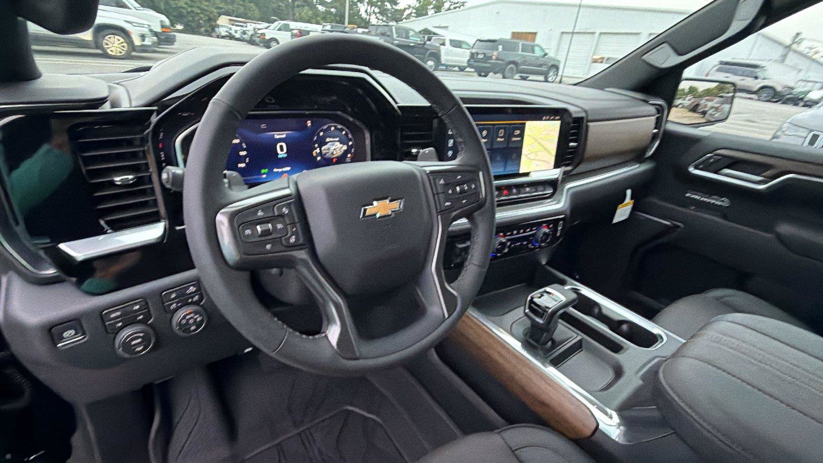 New 2026 Chevrolet Silverado 1500 High Country w/ High Country Premium Package AWD/4WD image 4