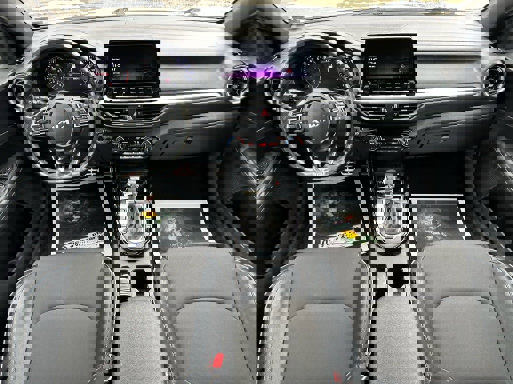 Used 2024 Kia Forte GT-Line w/ GT-Line Premium Package image 23