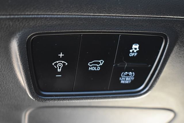 Used 2022 Hyundai Tucson Limited AWD/4WD image 26
