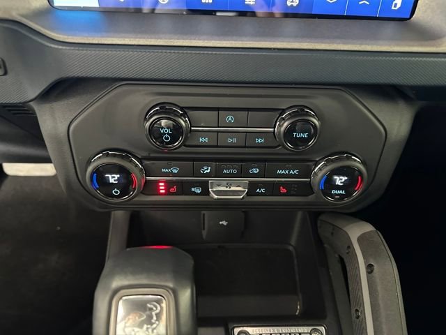 Used 2024 Ford Bronco Outer Banks image 22
