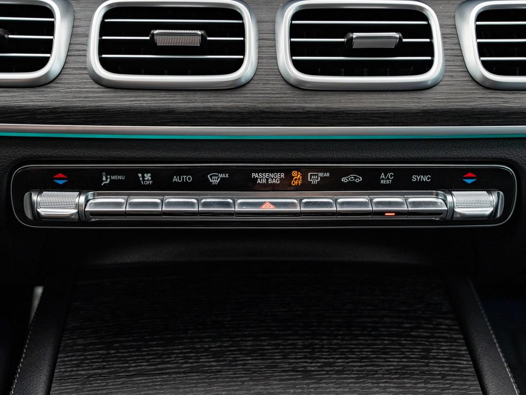 Certified 2023 Mercedes-Benz GLS 580 4MATIC image 38