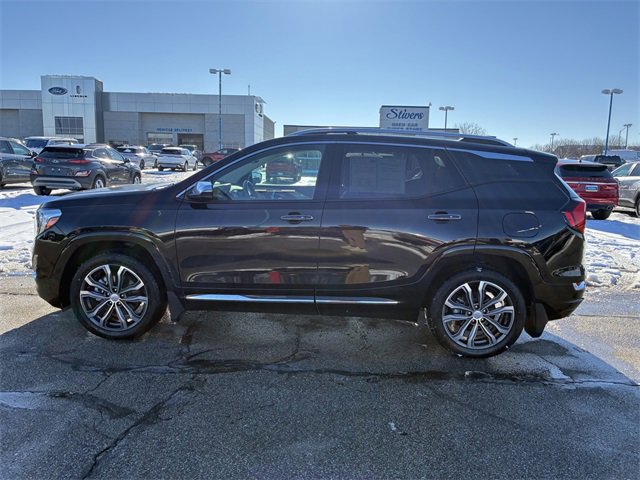 Used 2020 GMC Terrain Denali w/ Denali Premium Package image 7
