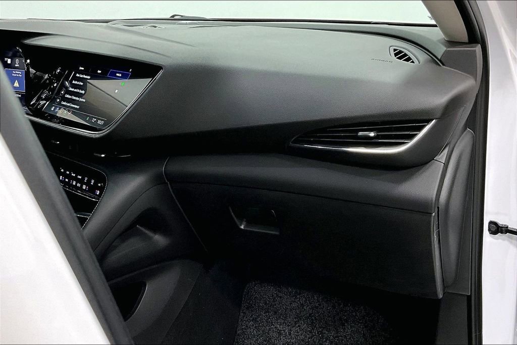 Used 2023 Buick Envision Avenir image 19