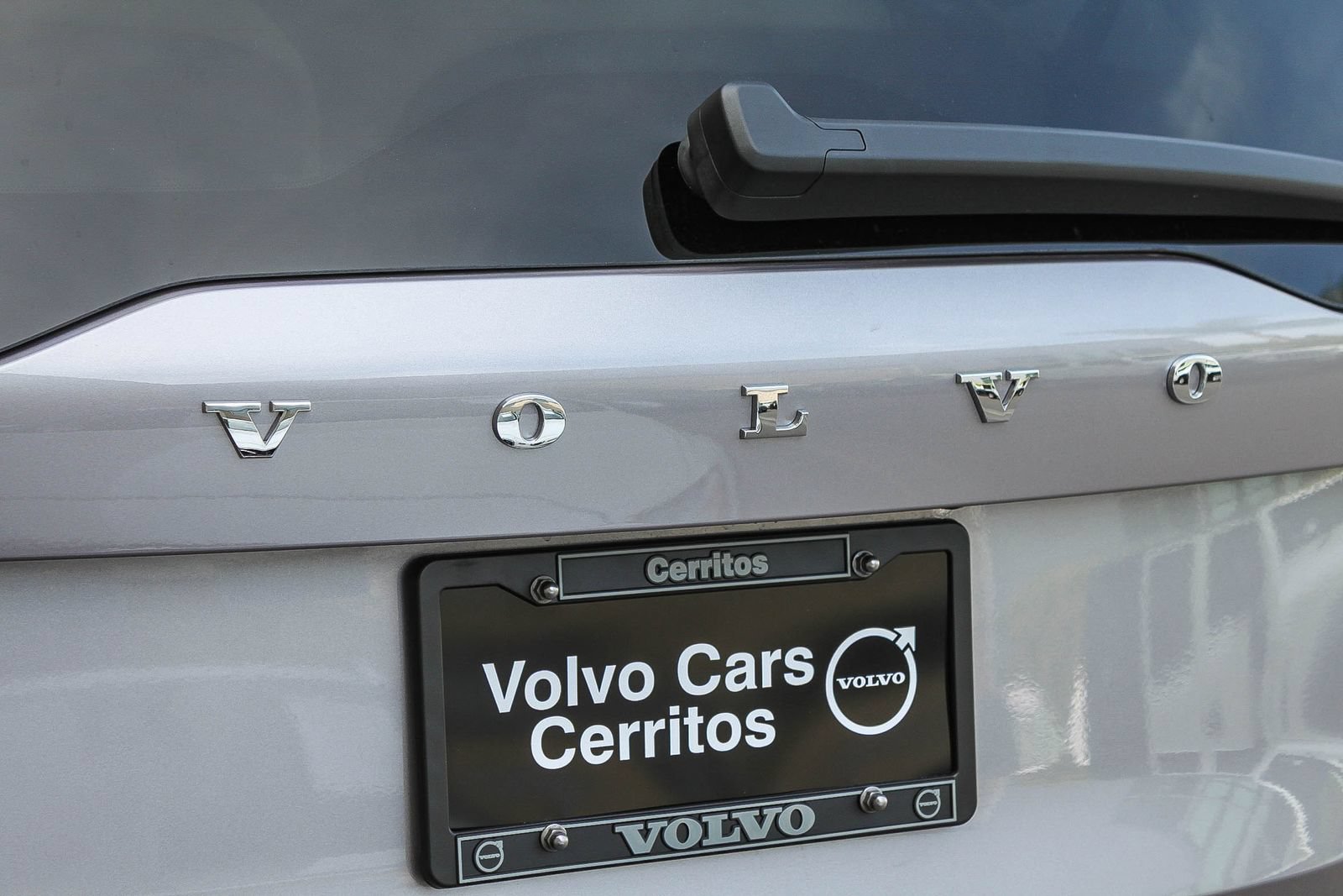 New 2026 Volvo XC90 B6 Plus w/ Protection Package Premier AWD/4WD image 9