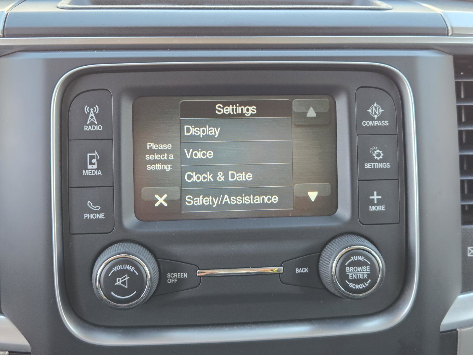 Certified 2017 RAM 1500 Classic SLT image 9