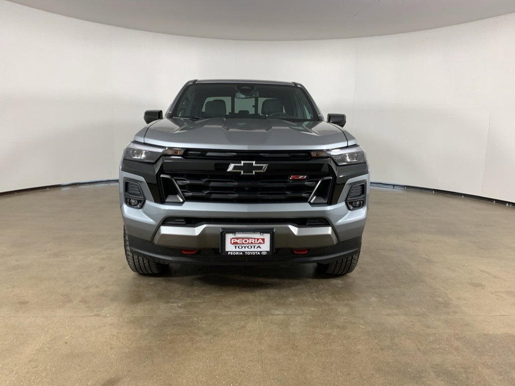 Used 2024 Chevrolet Colorado Z71 w/ Z71 Convenience Package 2 image 3