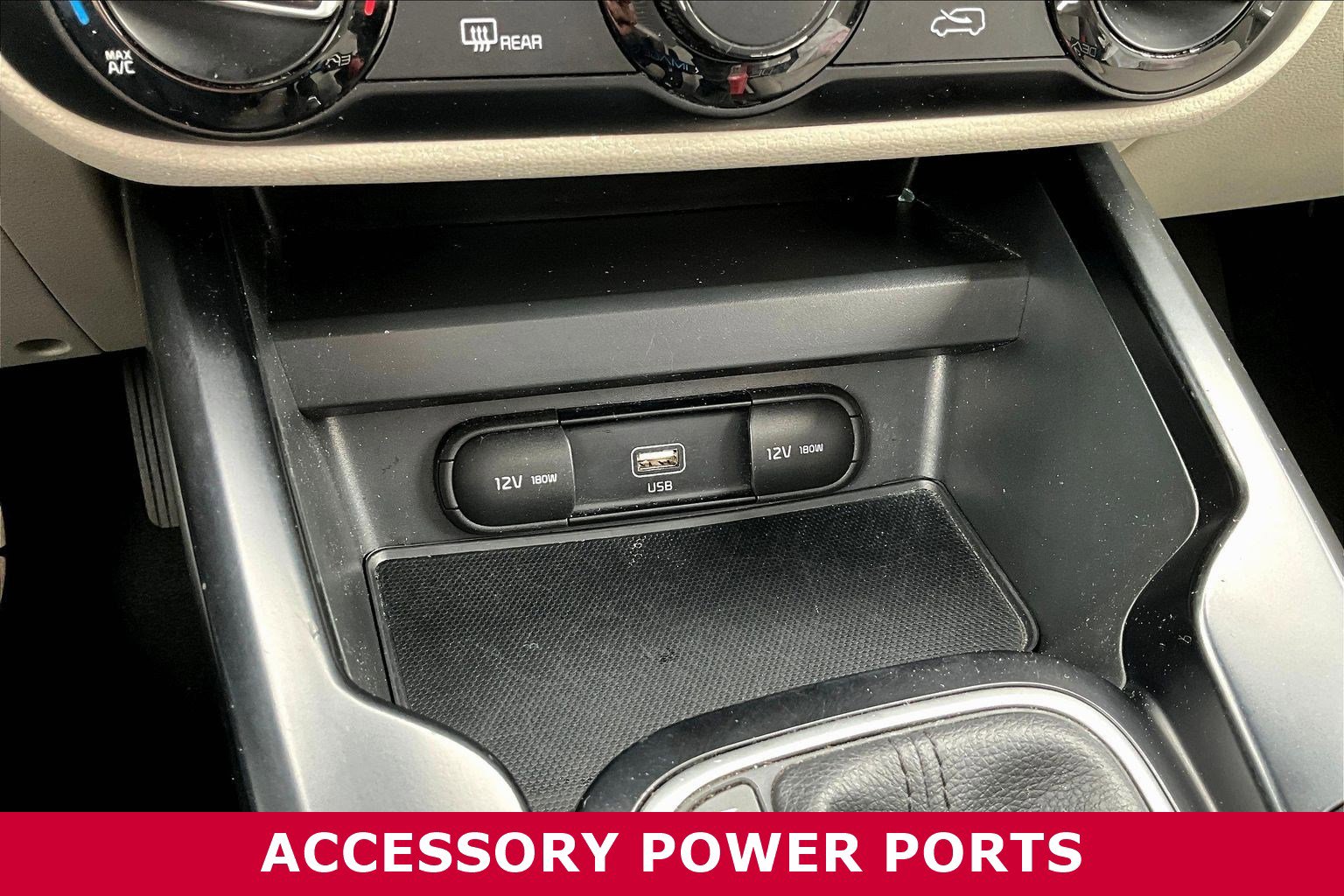 Used 2020 Kia Soul LX image 16