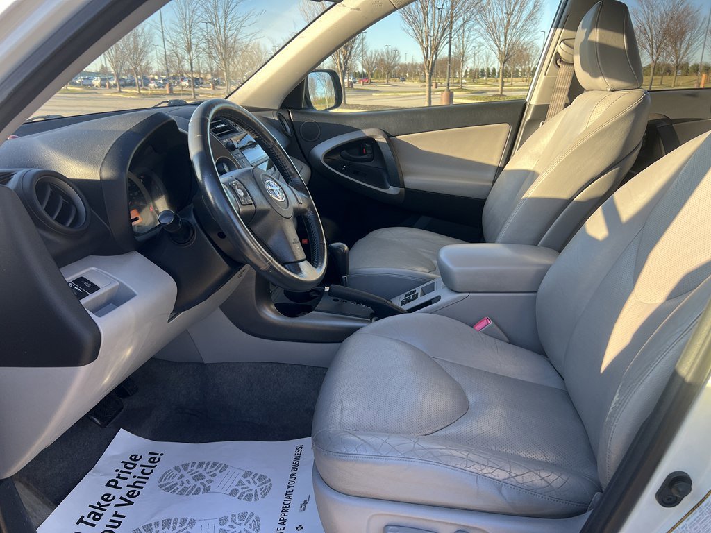Used 2010 Toyota RAV4 Limited image 18