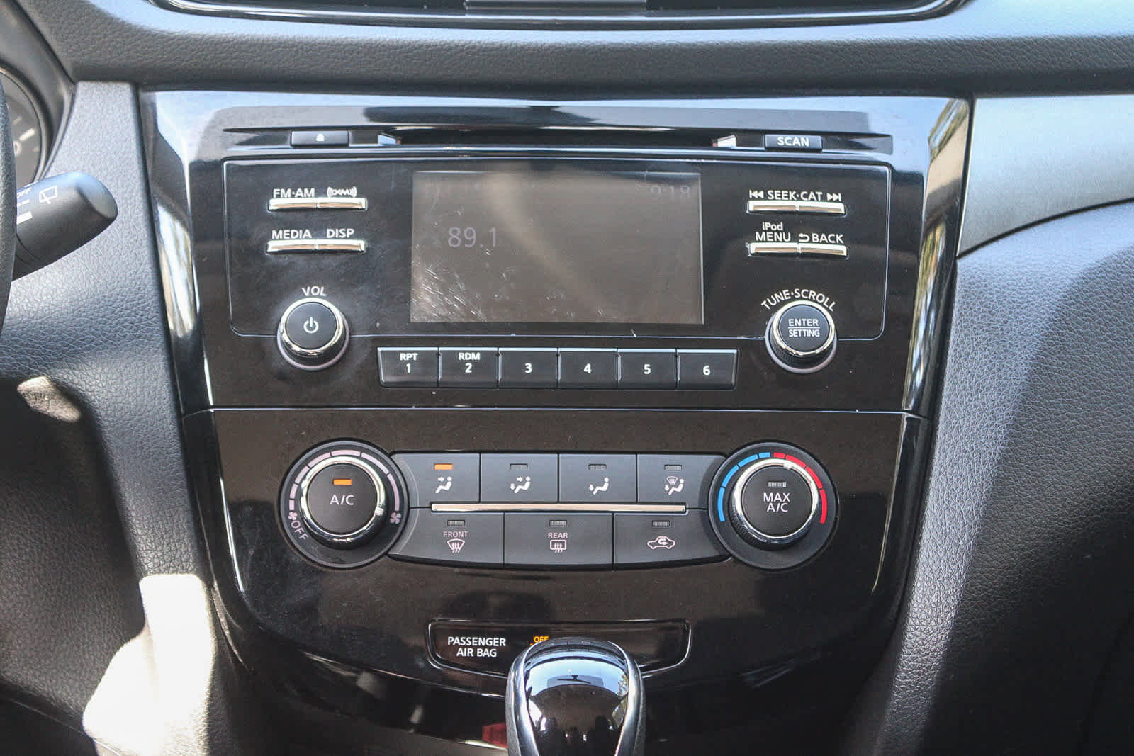 Used 2018 Nissan Rogue Sport S FWD image 14