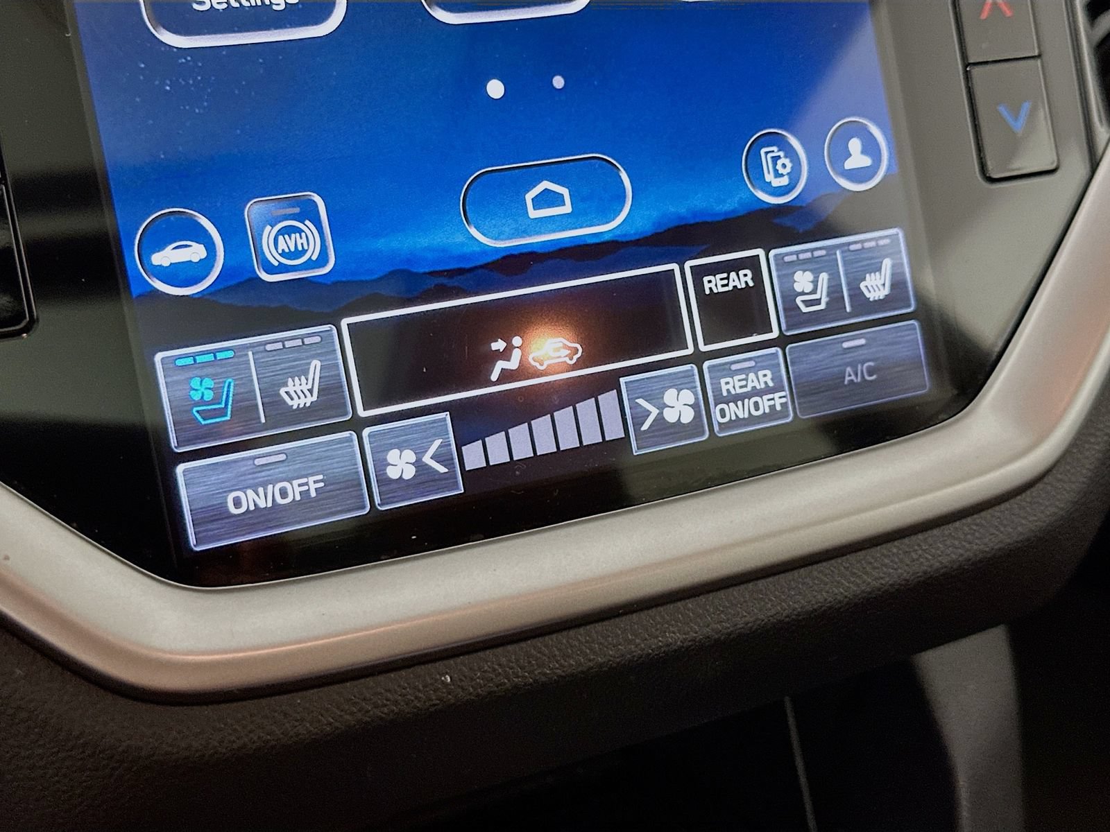Used 2023 Subaru Ascent Touring AWD/4WD image 17