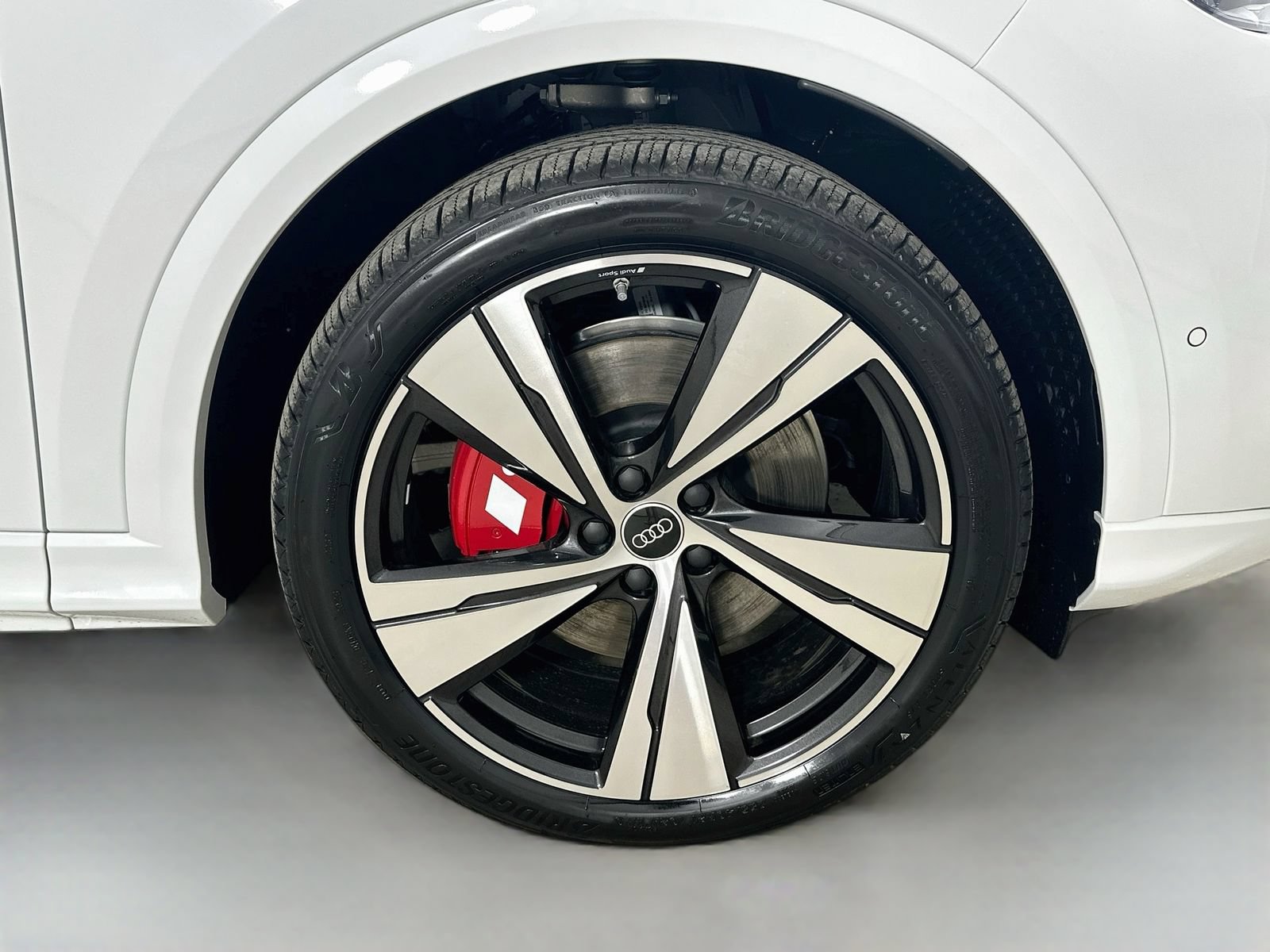 New 2026 Audi SQ5 Premium Plus AWD/4WD image 10