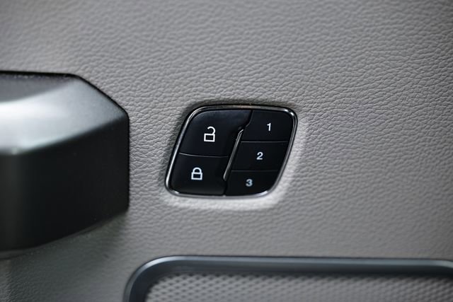 Used 2018 Ford F250 Limited w/ FX4 Off-Road Package image 19
