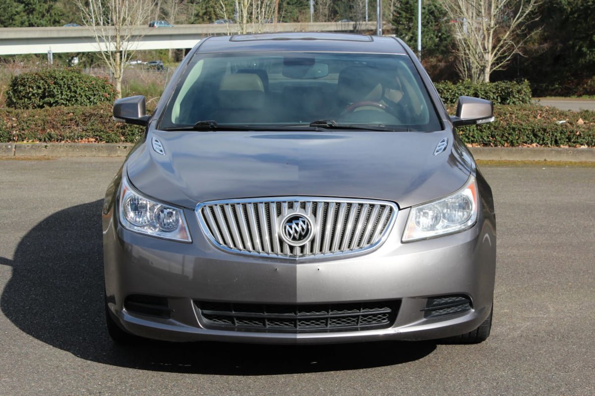 Used 2010 Buick LaCrosse CXL w/ Luxury Package FWD image 8