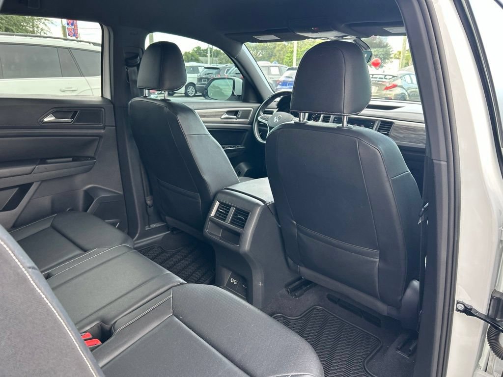 Used 2020 Volkswagen Atlas Cross Sport SE FWD image 47