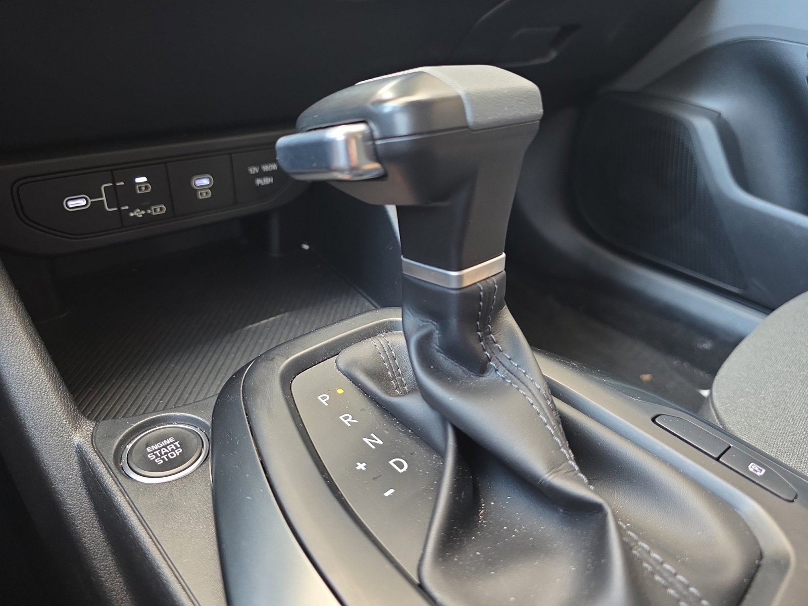 Certified 2025 Kia K4 FWD image 20