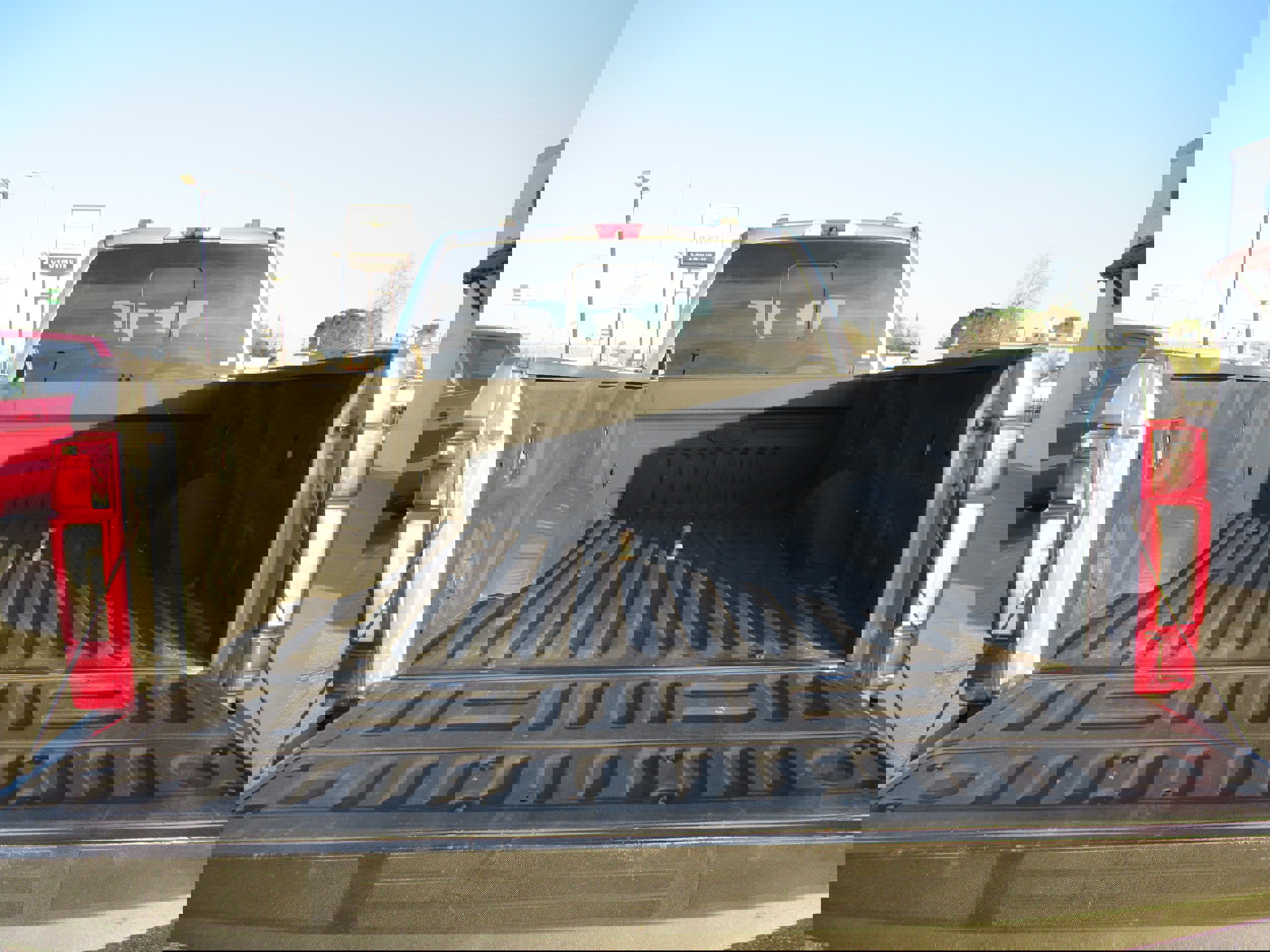 Used 2020 Ford F250 Lariat image 6