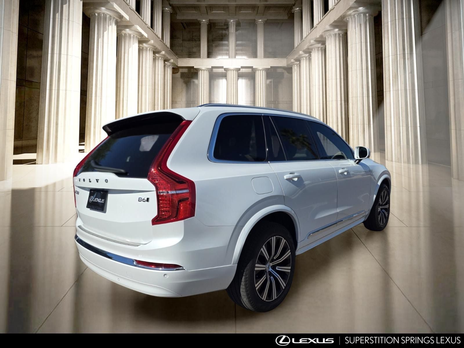Used 2024 Volvo XC90 B6 Core w/ Protection Package Premier AWD/4WD image 4