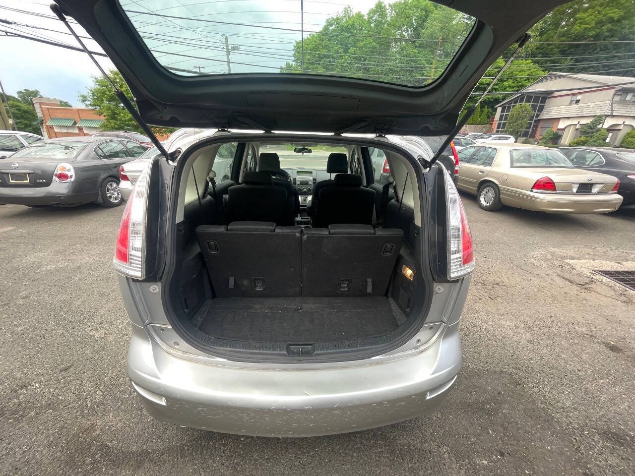 Used 2009 MAZDA MAZDA5 Sport FWD image 9