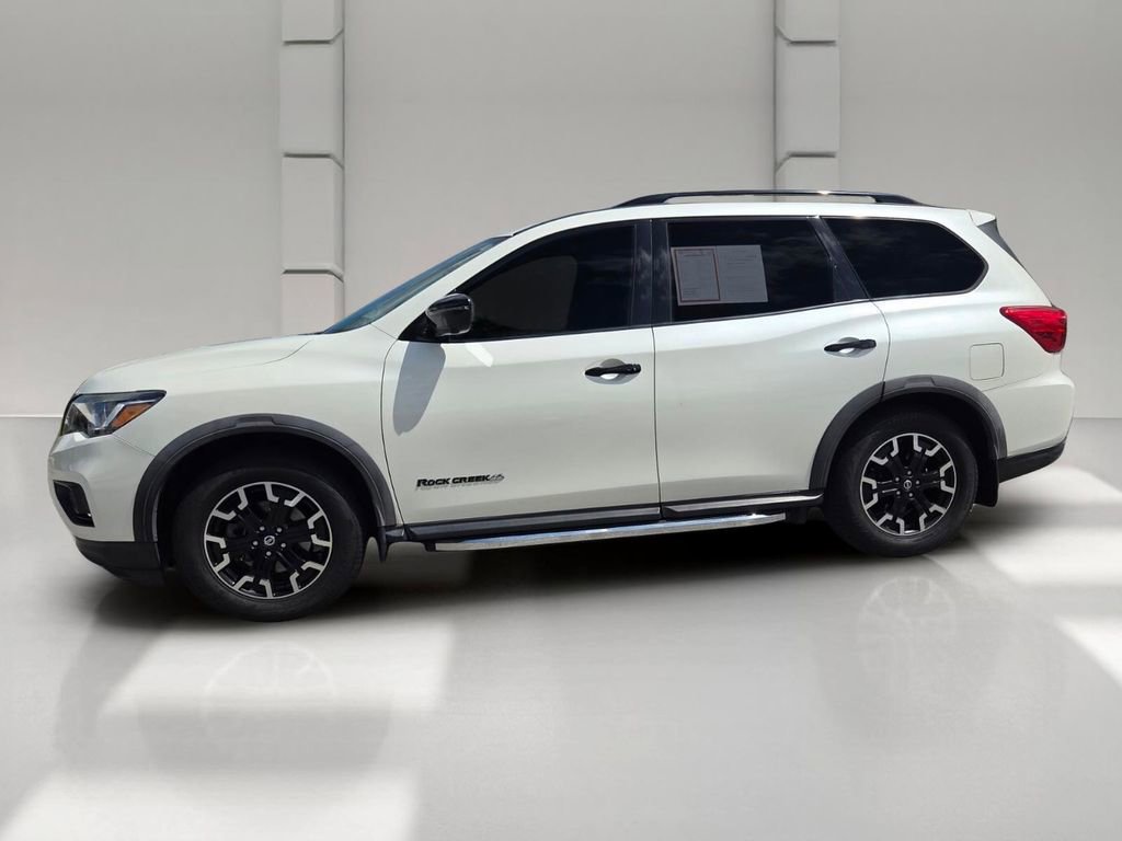 Used 2020 Nissan Pathfinder SL FWD image 9
