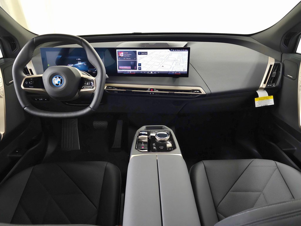 Certified 2025 BMW iX xDrive50 w/ Convenience Package image 15