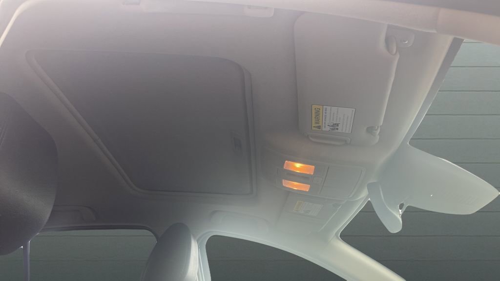 Used 2017 MAZDA MAZDA3 Grand Touring w/ Premium Equipment Package FWD image 18