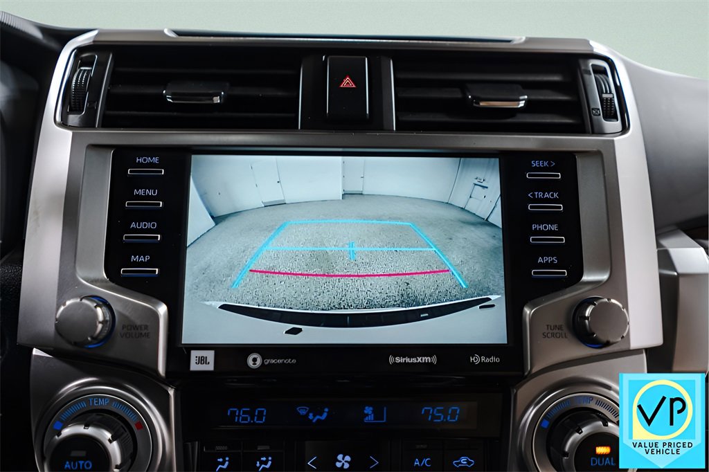 Used 2020 Toyota 4Runner 4WD image 17