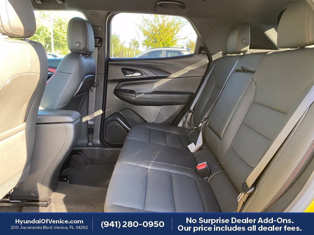 Used 2024 Chevrolet TrailBlazer RS w/ Driver Confidence Package AWD/4WD image 28