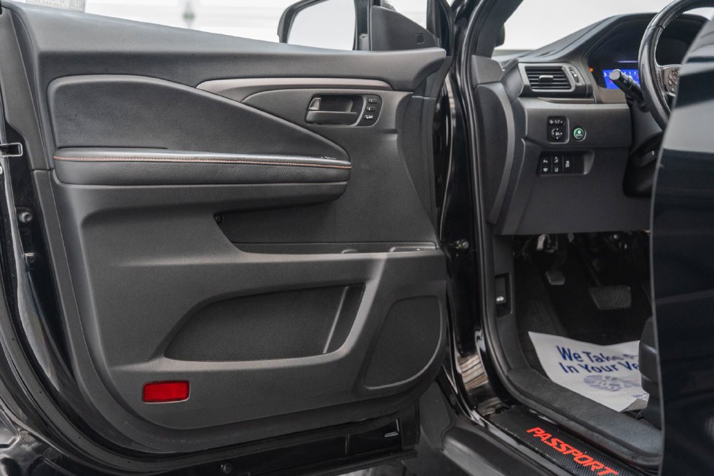 Used 2022 Honda Passport TrailSport image 48