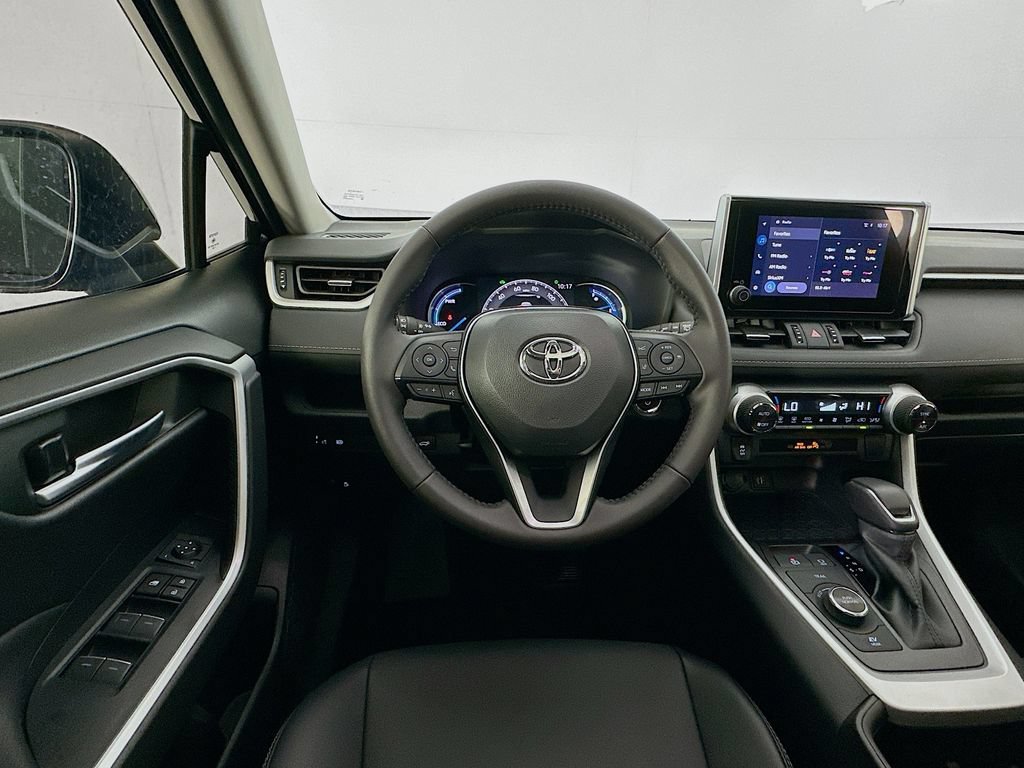 Certified 2025 Toyota RAV4 XLE Premium AWD/4WD image 22
