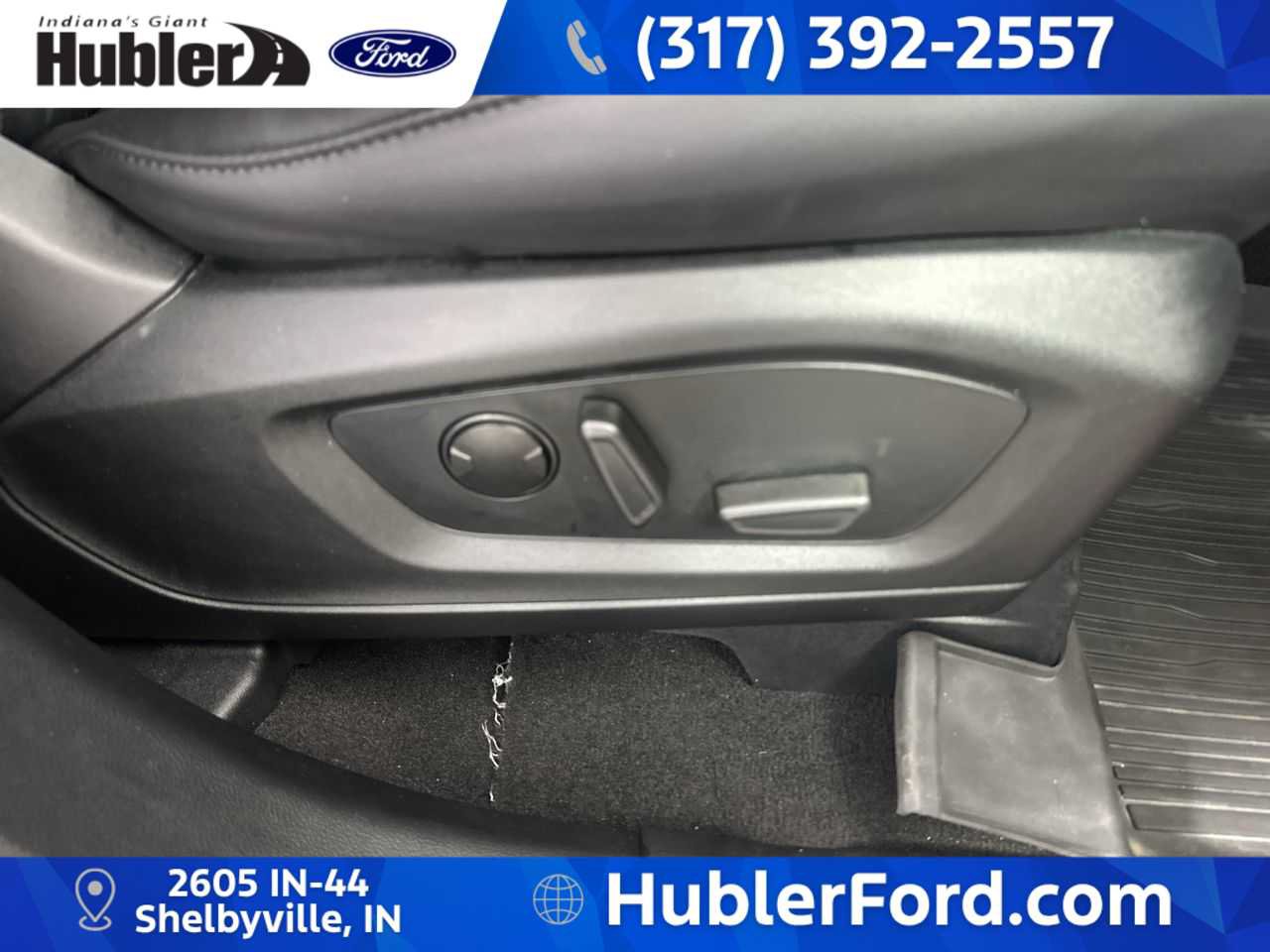 Used 2023 Ford Explorer XLT w/ Equipment Group 202A AWD/4WD image 23