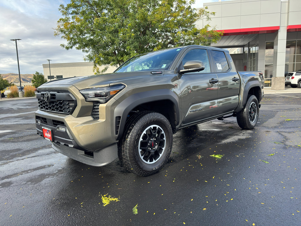 New 2025 Toyota Tacoma TRD Off-Road image 5