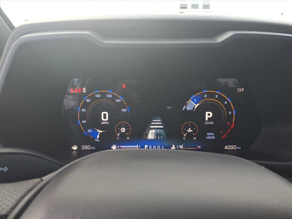 Used 2025 Chevrolet Colorado W/T image 15