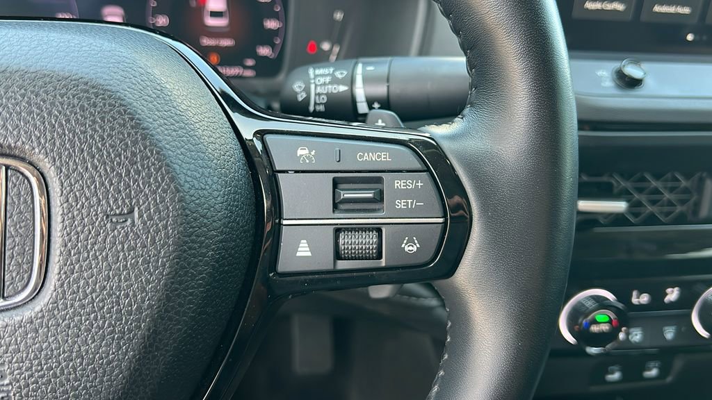 Used 2025 Honda Accord Touring image 21