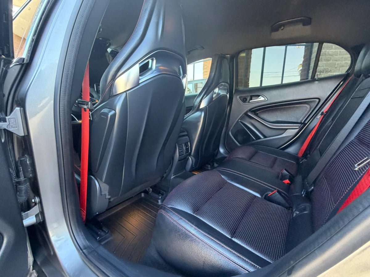 Used 2016 Mercedes-Benz GLA 45 AMG 4MATIC image 47