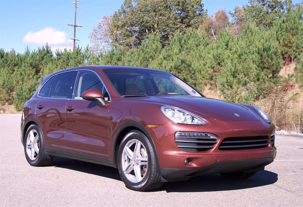 Used 2012 Porsche Cayenne S image 29