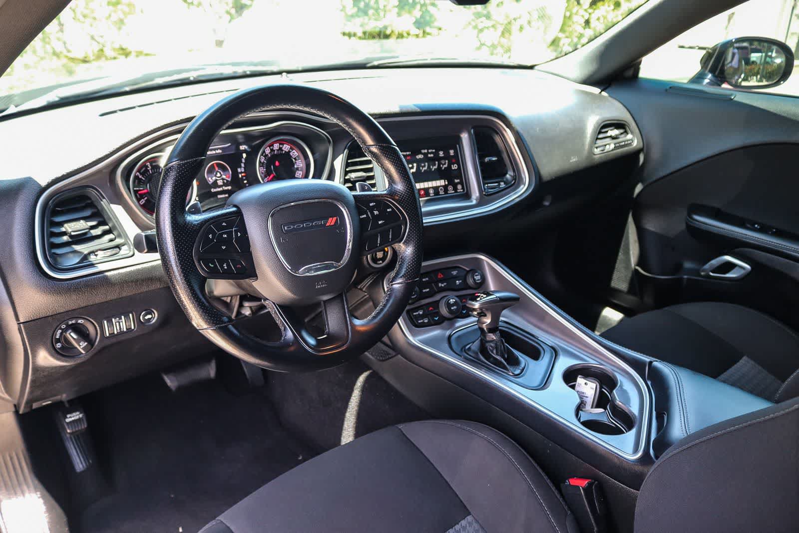 Used 2022 Dodge Challenger R/T RWD image 12