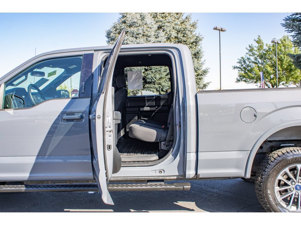 Used 2019 Ford F150 XLT w/ Equipment Group 302A Luxury AWD/4WD image 17
