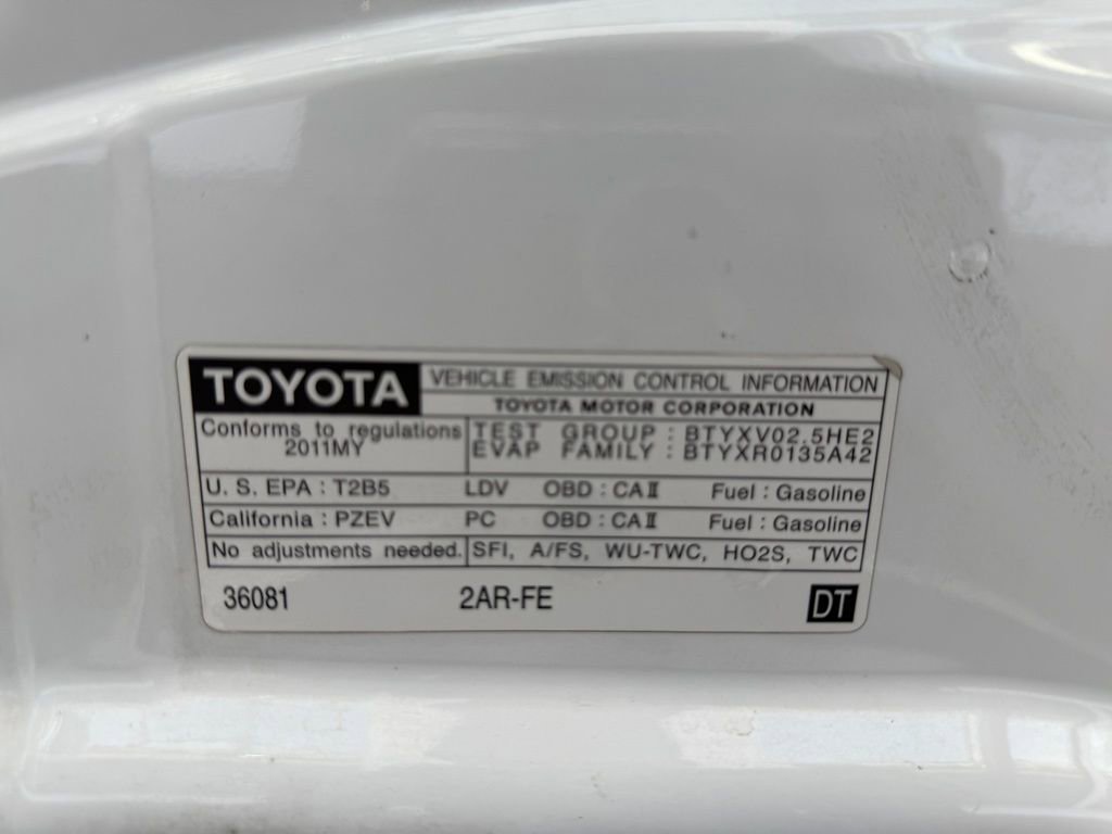 Used 2011 Toyota Camry XLE w/ XLE Extra-Value Pkg #2 image 34