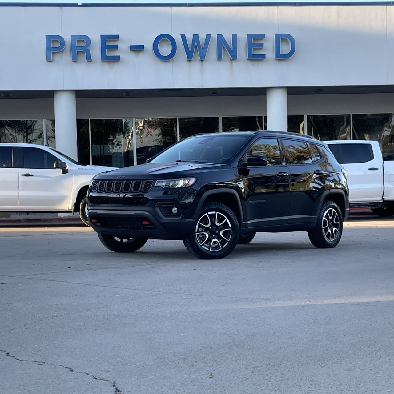 Used 2024 Jeep Compass Trailhawk