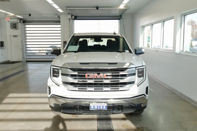 Used 2024 GMC Sierra 1500 SLE image 2
