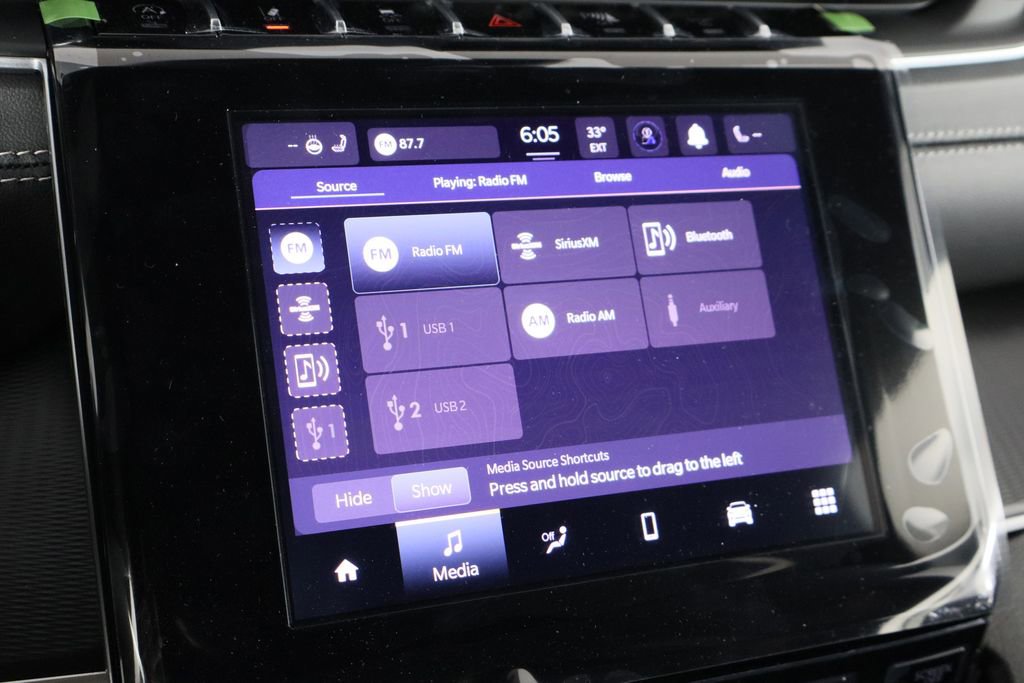 New 2025 Jeep Grand Cherokee Laredo image 30