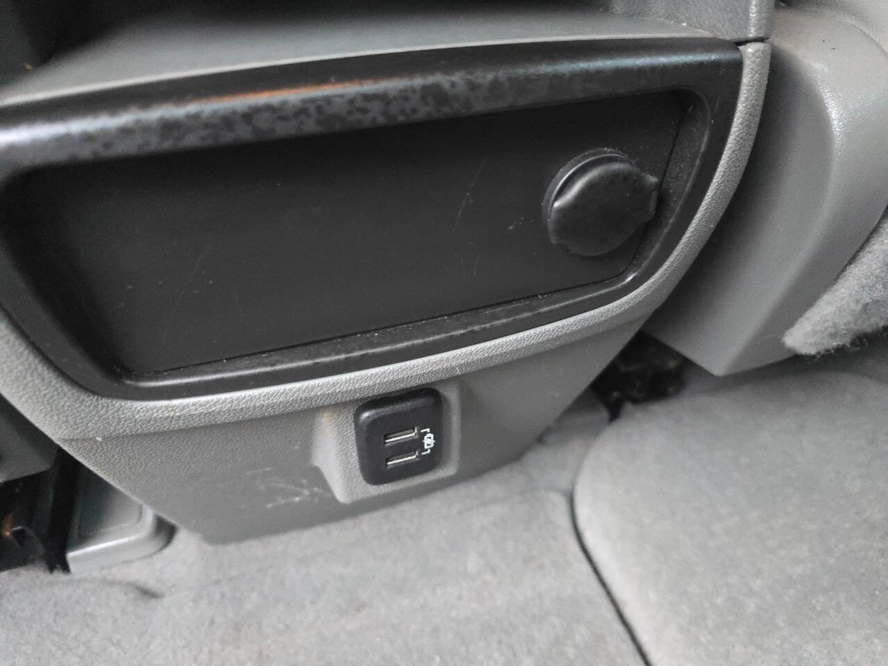 Used 2017 Chevrolet Traverse Premier w/ LPO, 'HIT The Road' Package image 21