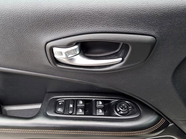 Certified 2019 Jeep Compass Limited w/ Safety & Security Group image 12