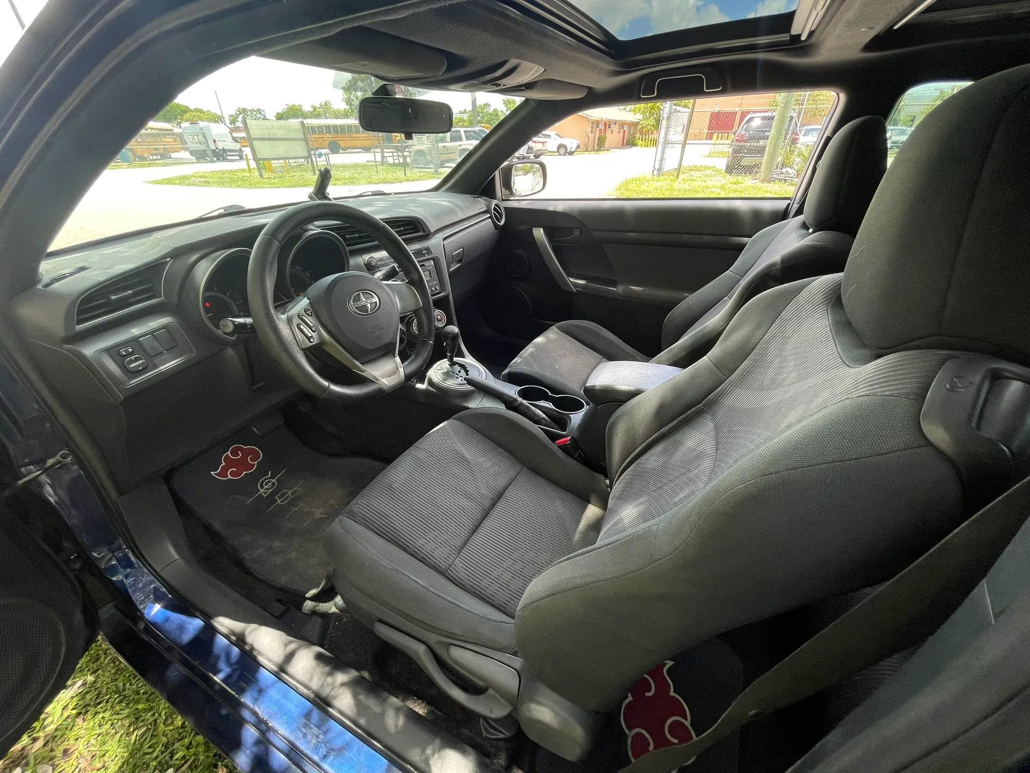 Used 2012 Scion tC FWD image 19