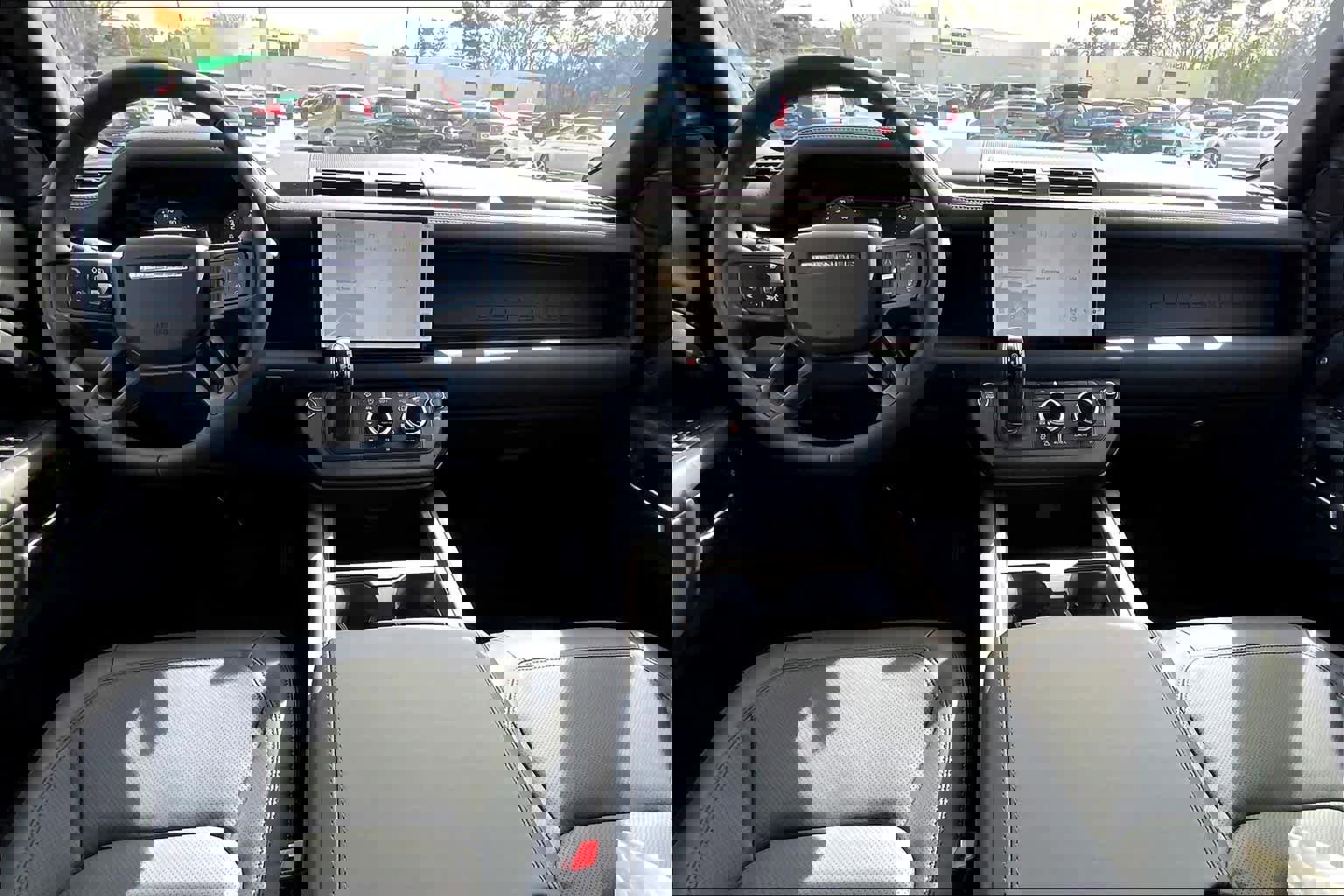 Used 2025 Land Rover Defender 110 X-Dynamic SE image 7